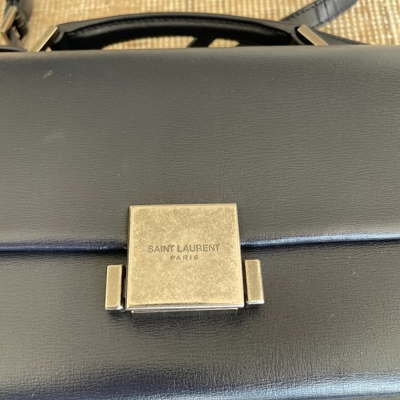 Yves Saint Laurent medium Bellechasse crossbody / Deep Marine YSL PLB482051-1217 - Picture 4 of 16